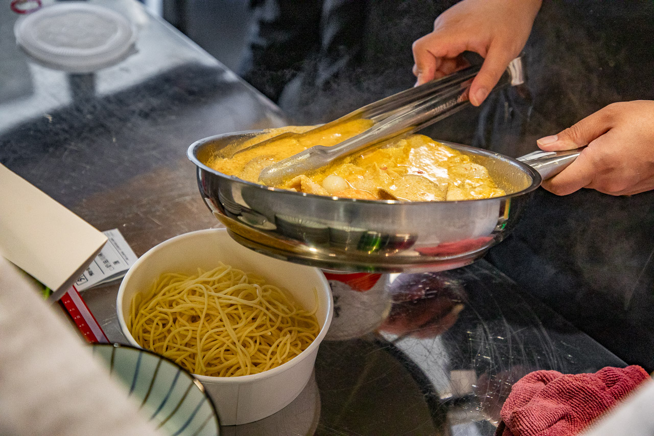 輔大美食,義匠義式湯麵-新莊輔大店
