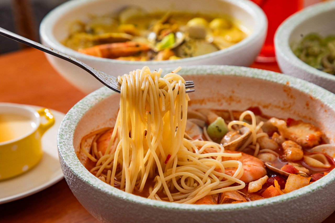 輔大美食,義匠義式湯麵-新莊輔大店