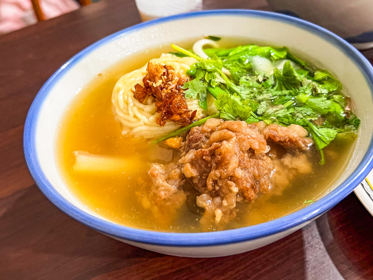 基隆美食,基隆排骨酥麵,基隆和平島美食,阿美排骨麵