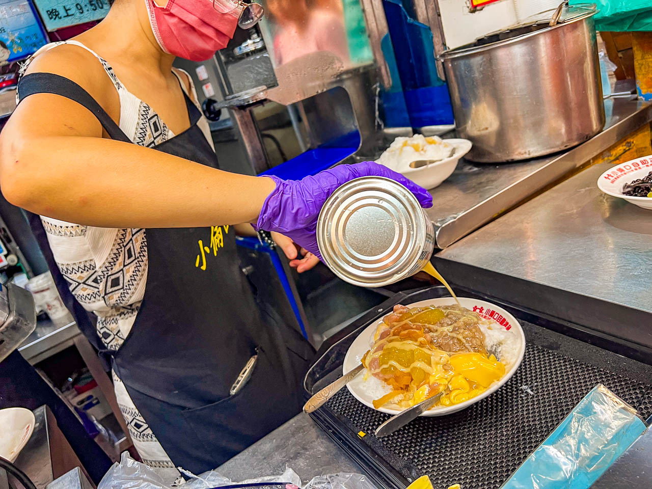 通宵美食,小倆口自助冰店