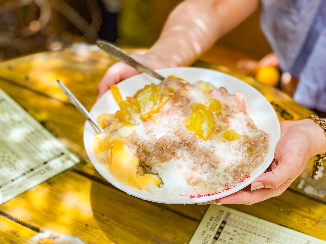 通宵美食,小倆口自助冰店