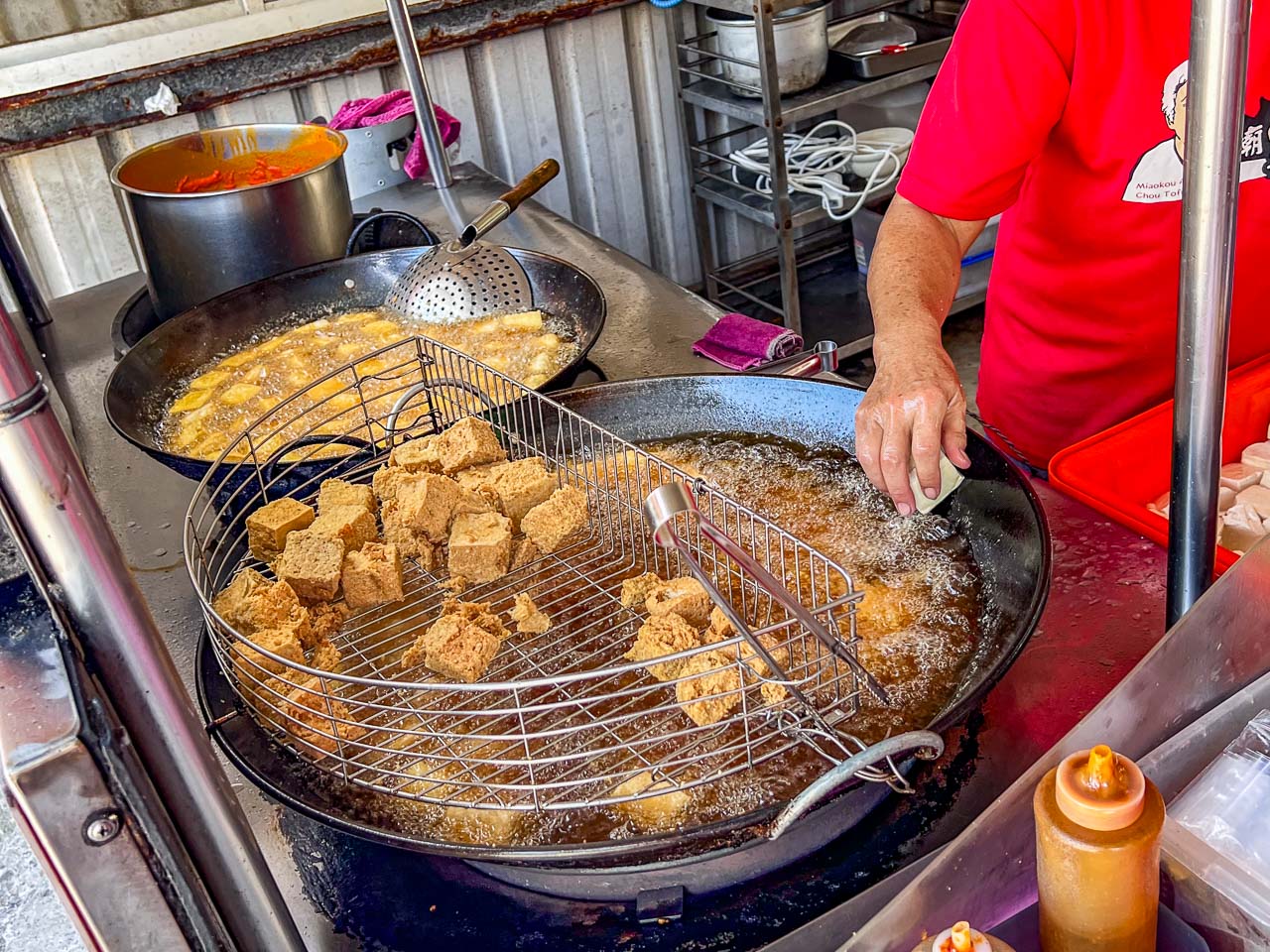 苗栗美食,通霄美食,苗栗臭豆腐,通霄臭豆腐,通霄廟口阿嬷臭豆腐,廟口阿嬷臭豆腐 @大手牽小手。玩樂趣