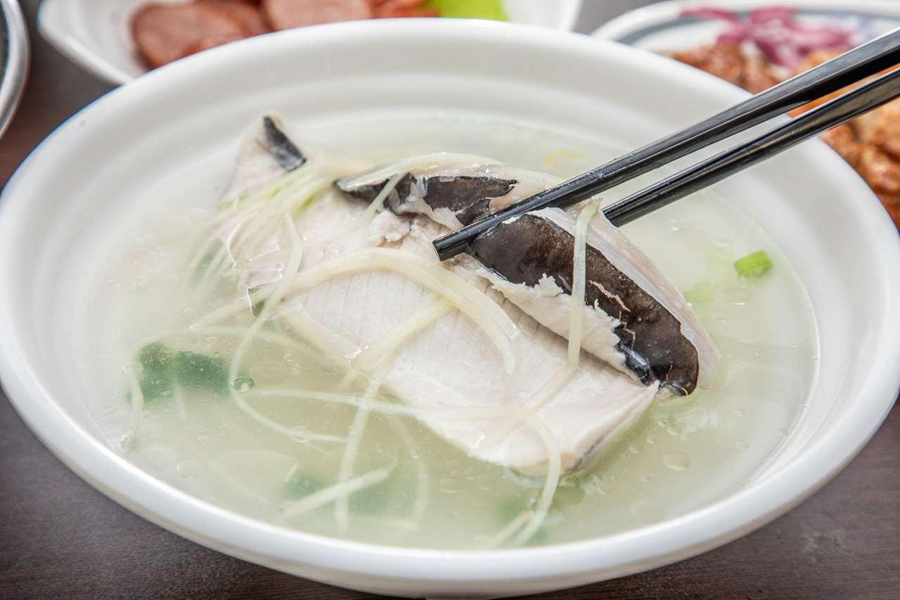 中壢美食,南台灣𩵚魠魚焿-龍泉店