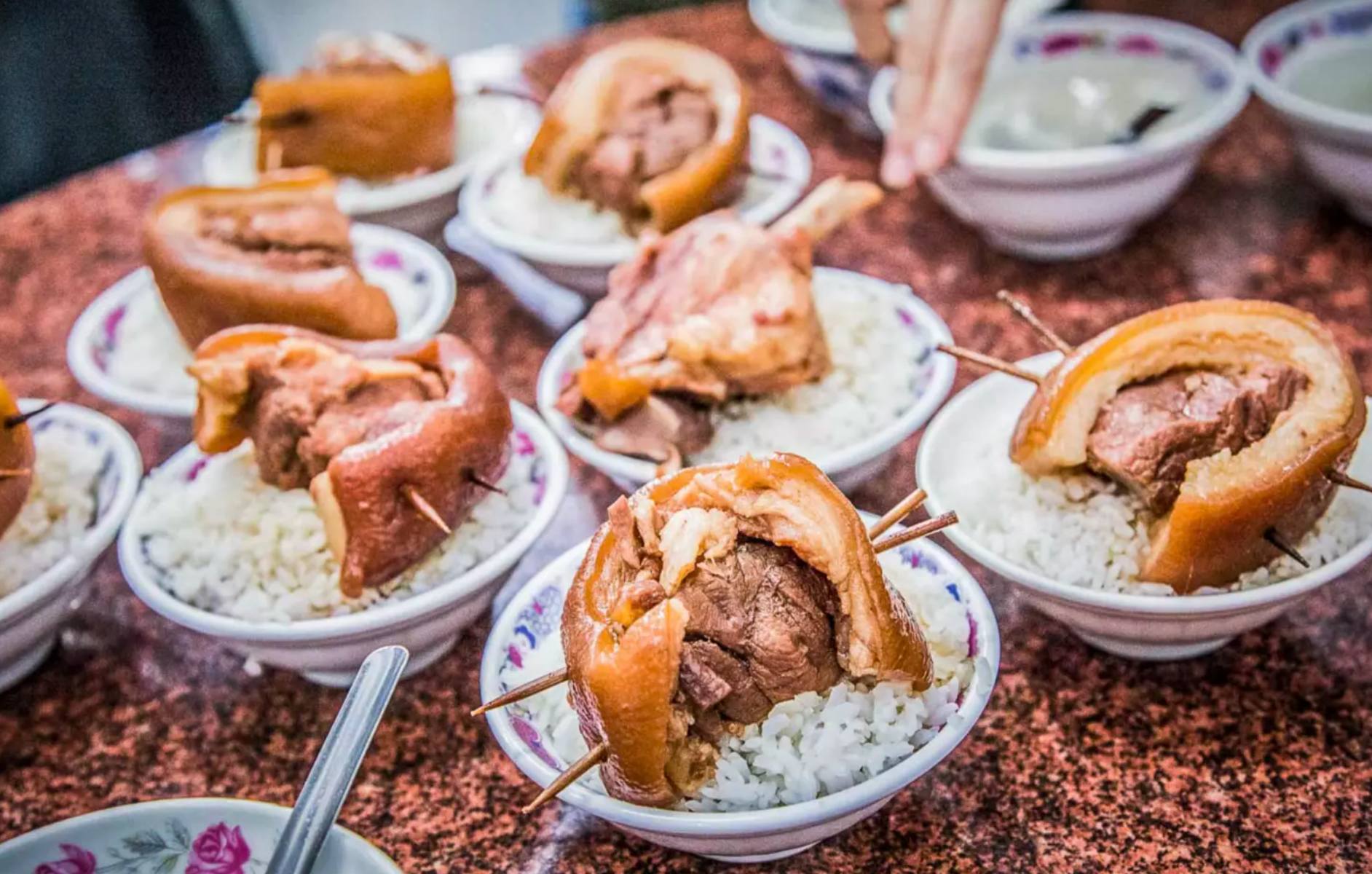 彰化美食,彰化小吃,彰化爌肉飯,彰化魚市爌肉飯,彰化早餐,魚市爌肉飯 @大手牽小手。玩樂趣