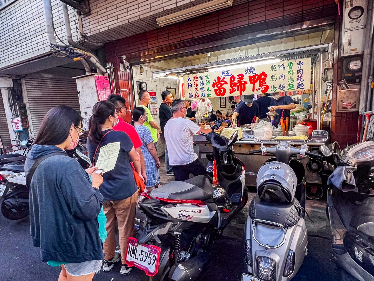 逢甲夜市美食,逢甲紅燒當歸鴨