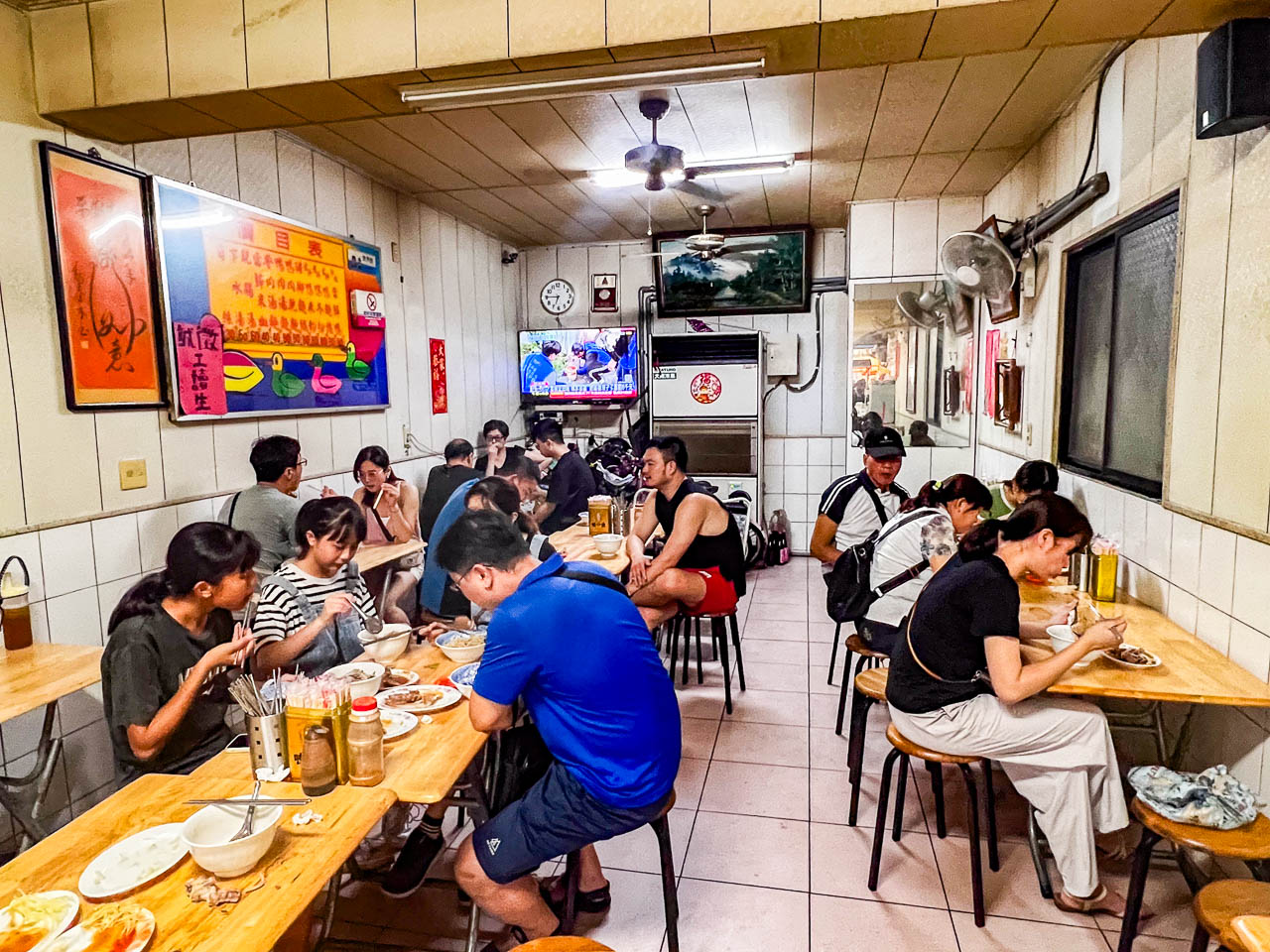逢甲夜市美食,逢甲紅燒當歸鴨