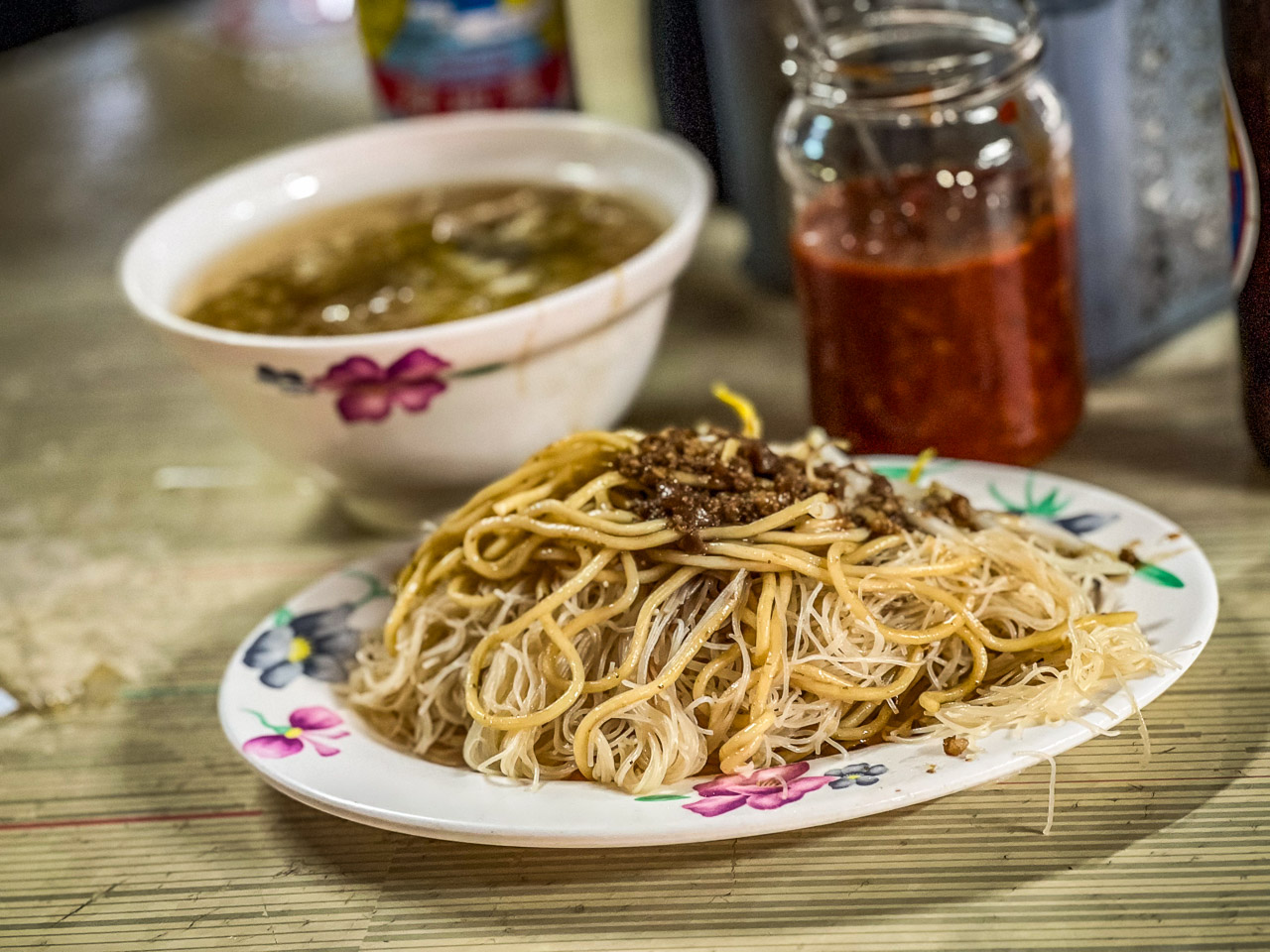 左營美食,阿雪米粉焿
