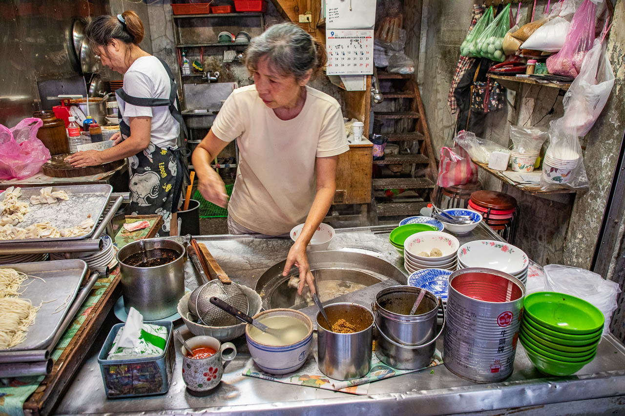 宜蘭美食,火生餛飩麵店