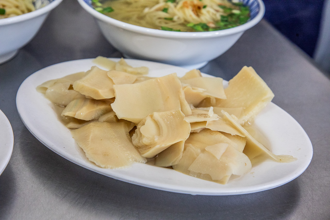 宜蘭美食,黑雞發擔擔麵