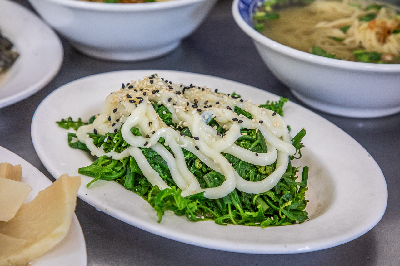宜蘭美食,黑雞發擔擔麵