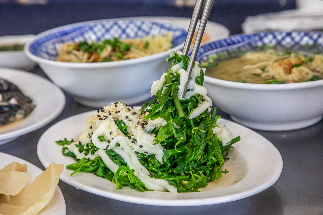 宜蘭美食,黑雞發擔擔麵