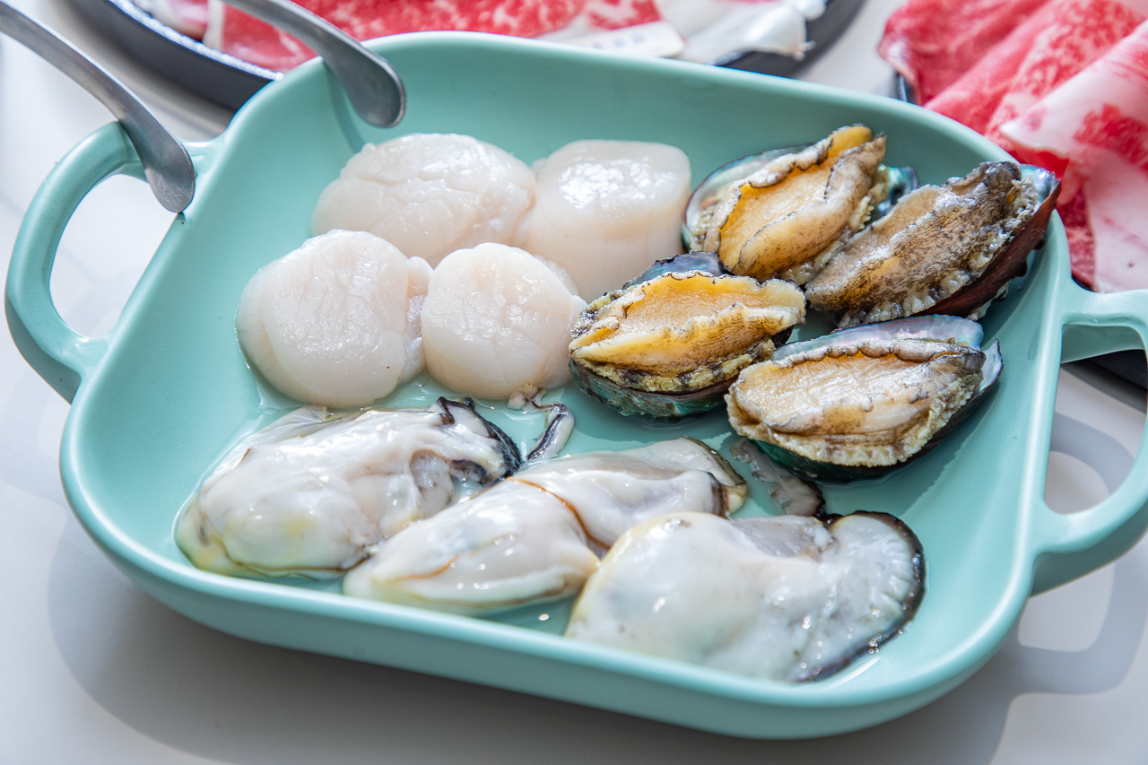 中壢麻辣火鍋吃到飽,時辣苑和牛麻辣鍋