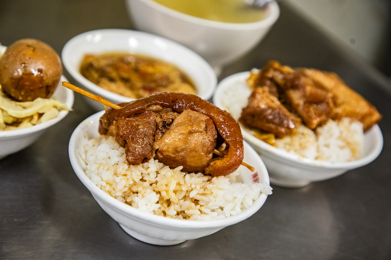 台中美食,台中小吃,台中米其林推薦,陳明統爌肉飯,台中爌肉飯,台中腿庫飯 @大手牽小手。玩樂趣