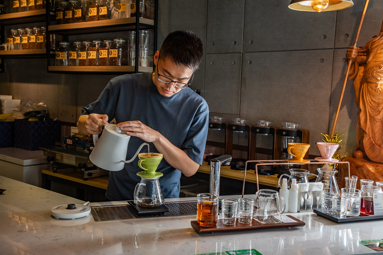 桃園美食,桃園咖啡廳,桃園手沖咖啡,ML coffee 慕光咖啡工作室,桃園咖啡豆,桃園咖啡豆專賣 @大手牽小手。玩樂趣