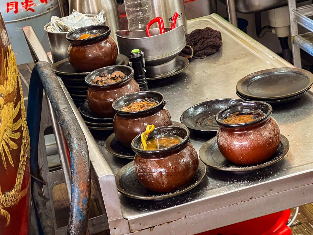 板橋美食,甕中甕炭火煨湯