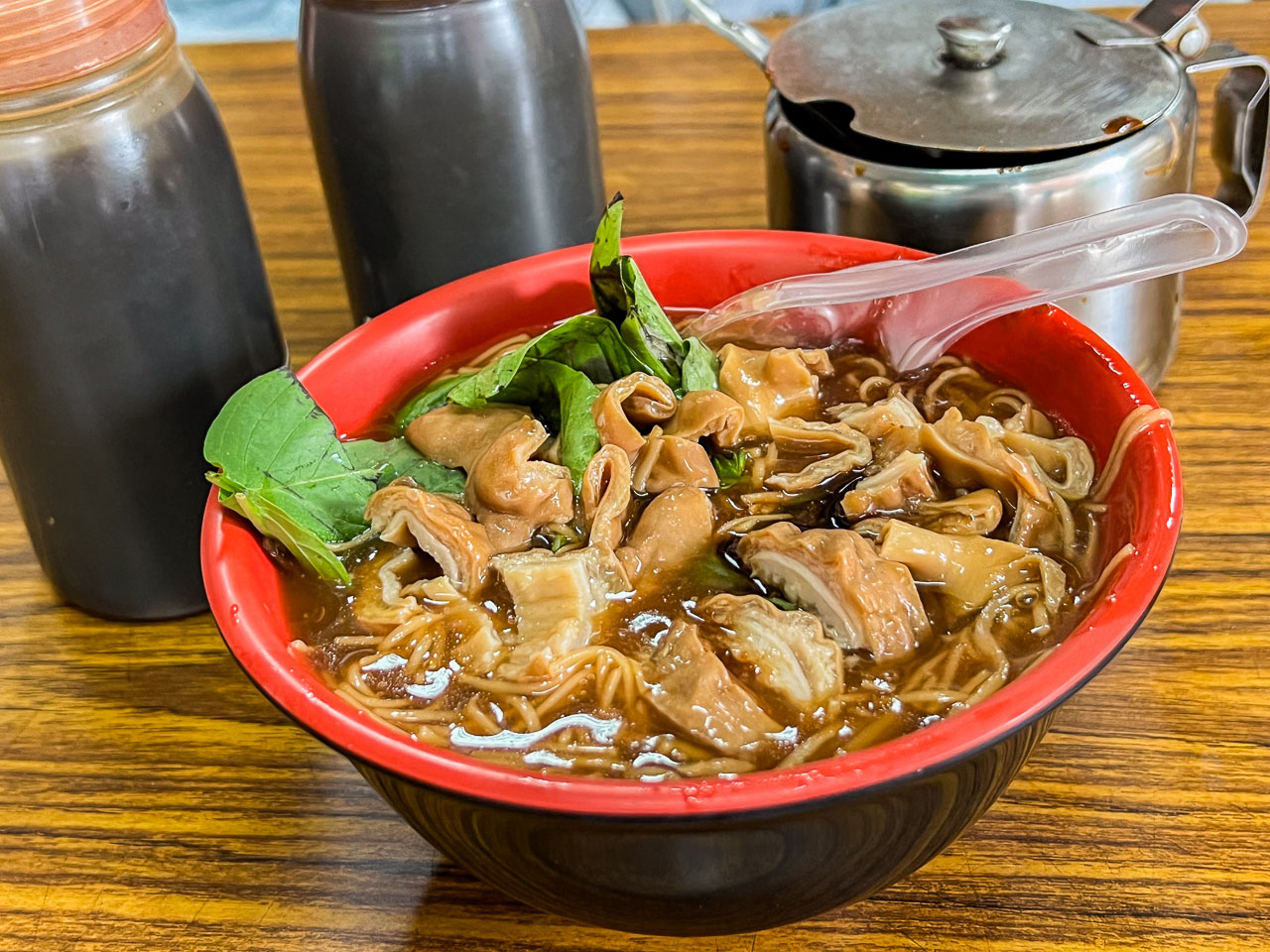 三重美食,三重大腸麵線,三重麵線,里長麵線,阿倍麵線 @大手牽小手。玩樂趣