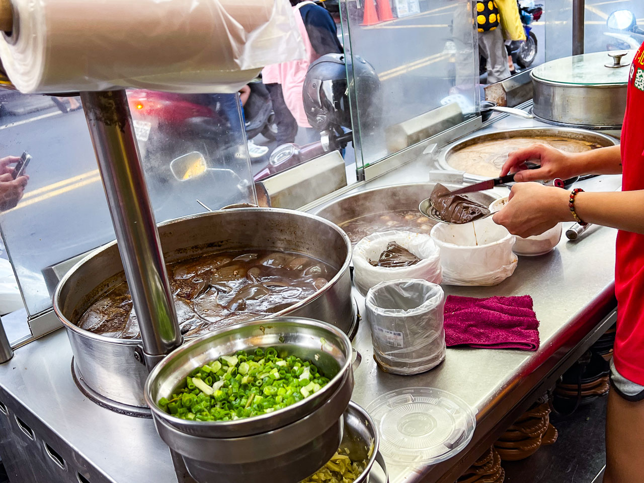 中原夜市美食,台北麻將麻辣臭豆腐-中原店