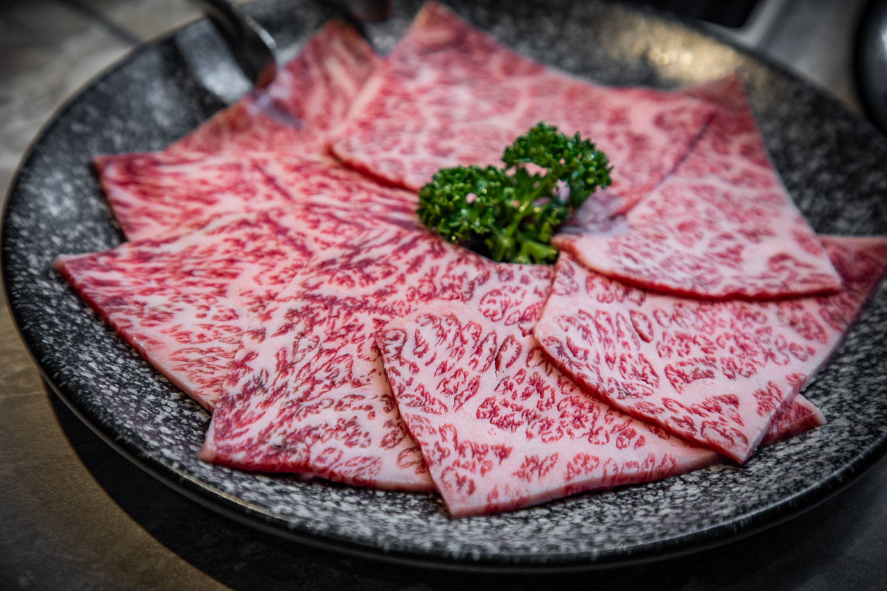 桃園和牛吃到飽,吃肉肉燒肉専門店