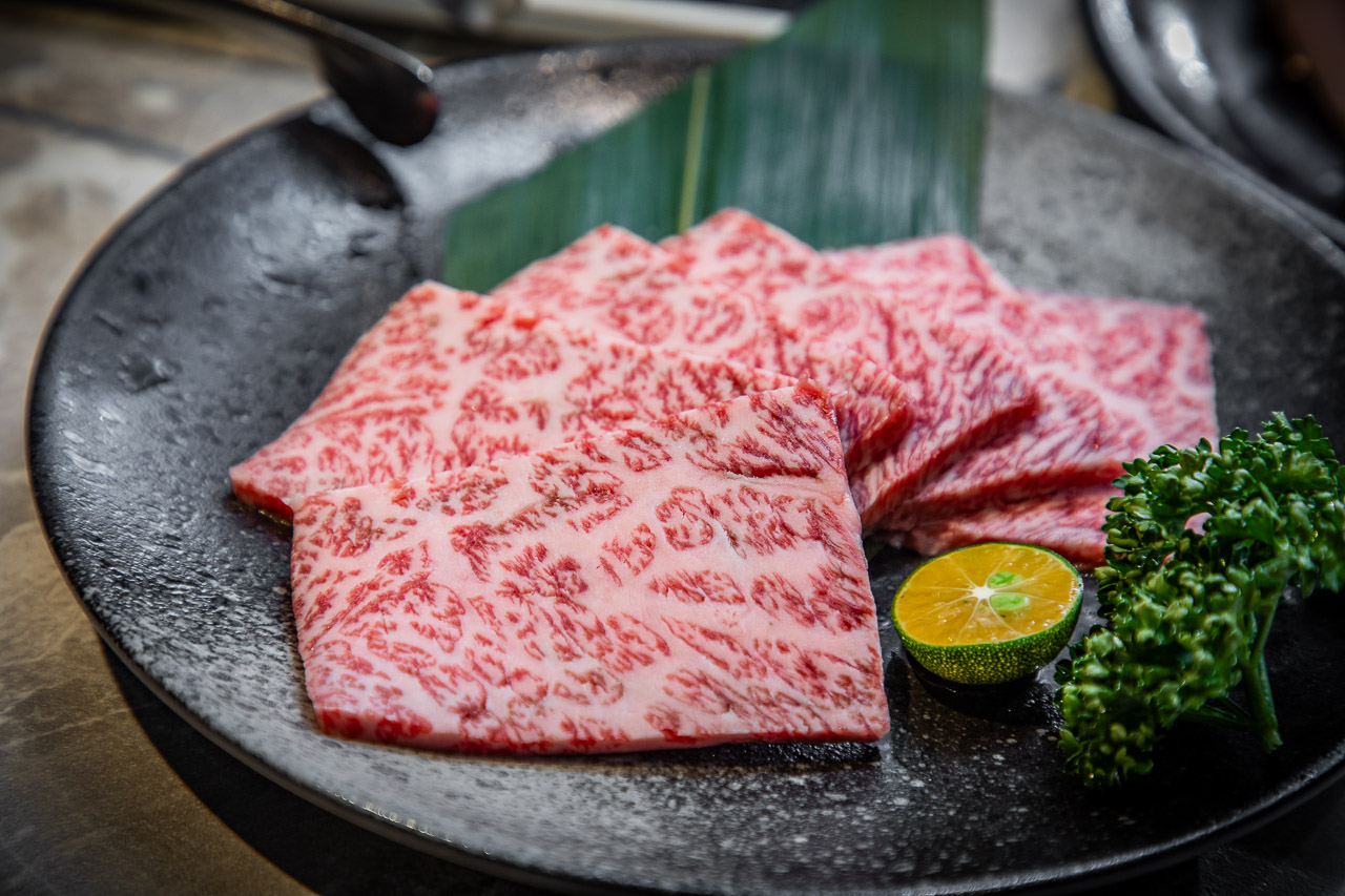 桃園和牛吃到飽,吃肉肉燒肉専門店