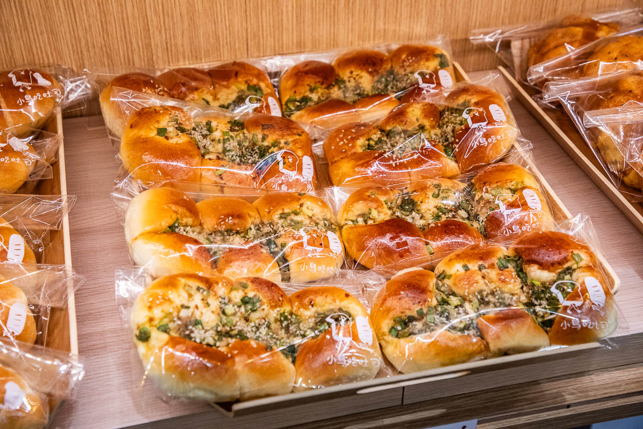 桃園麵包店,小鳥吃吐司-桃園國際小鳥家