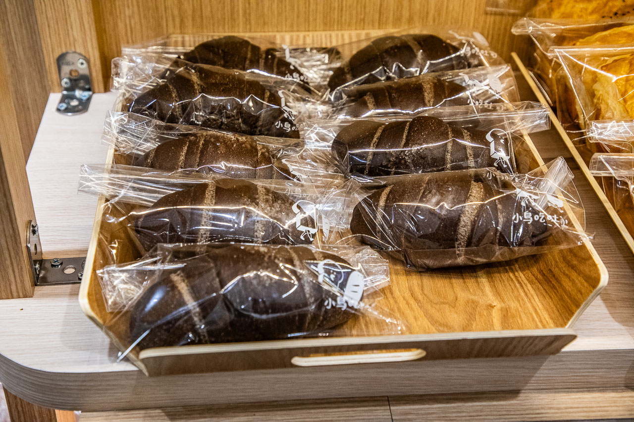 桃園麵包店,小鳥吃吐司-桃園國際小鳥家