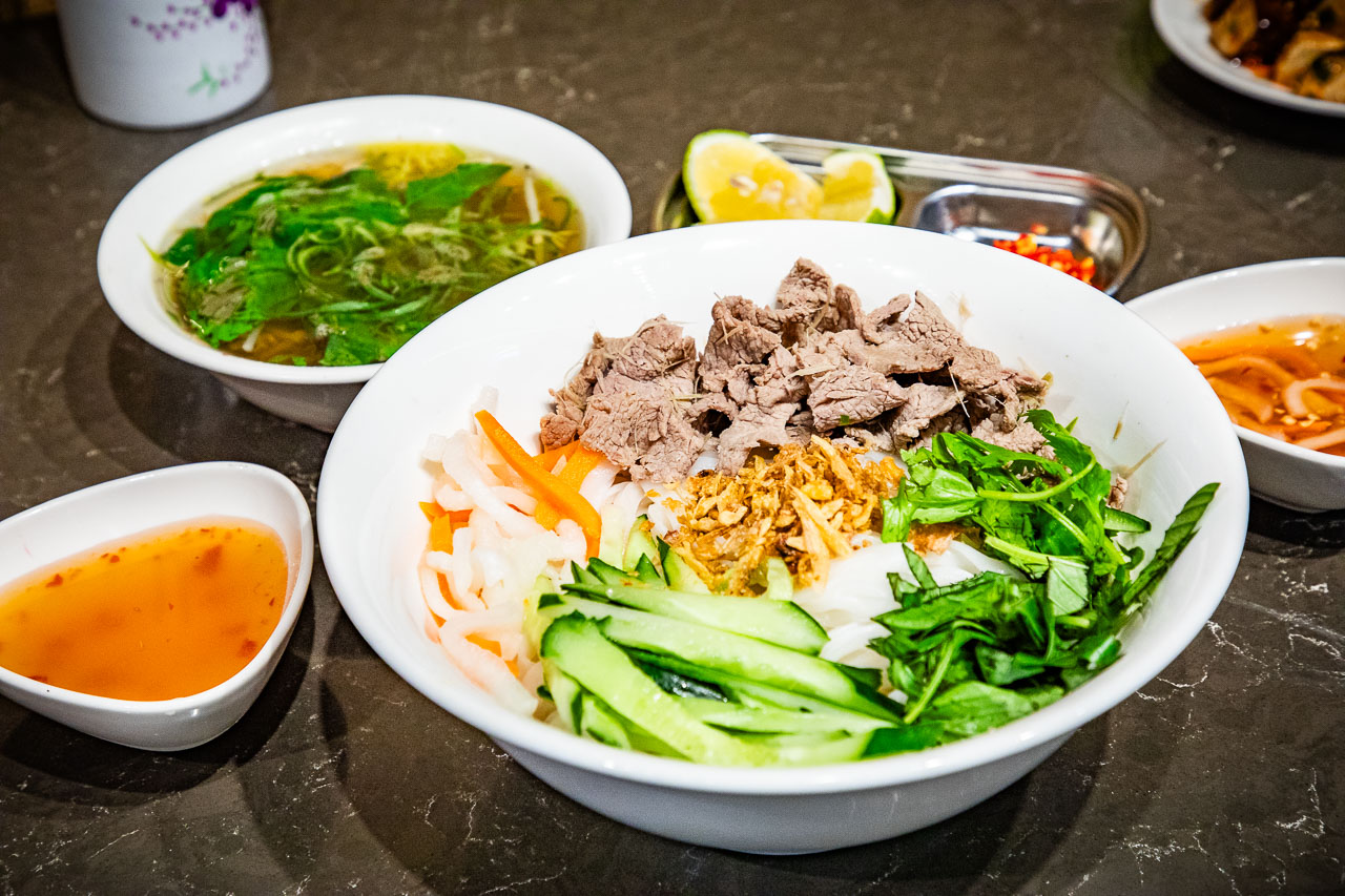 中壢越南料理,法越家族秘製牛肉河粉