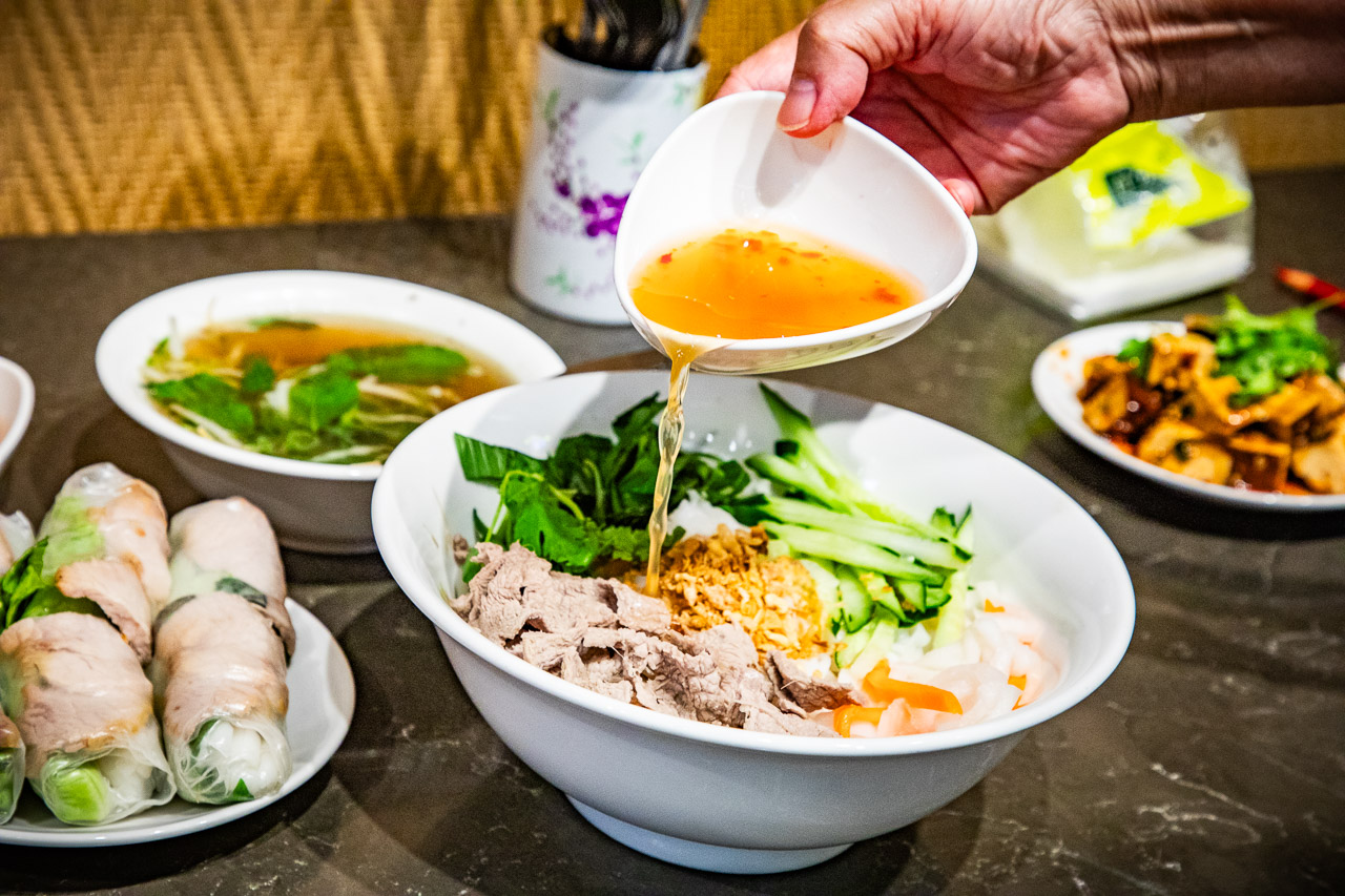中壢越南料理,法越家族秘製牛肉河粉