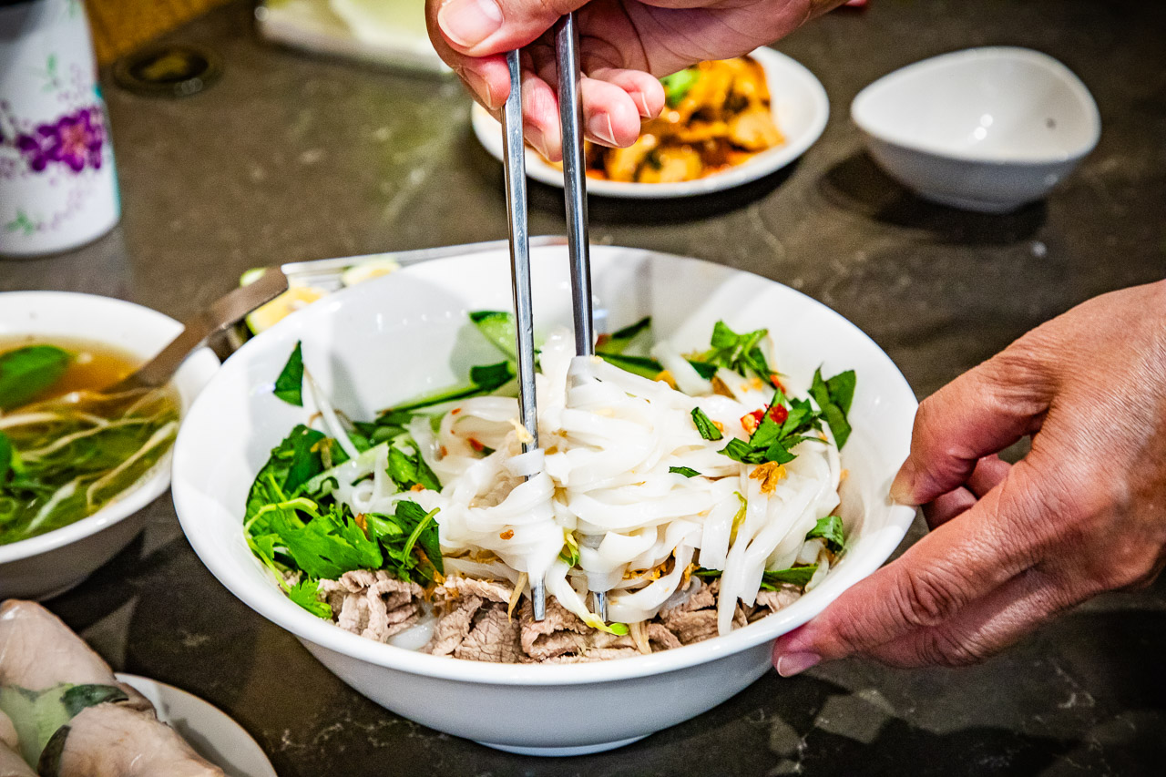中壢越南料理,法越家族秘製牛肉河粉