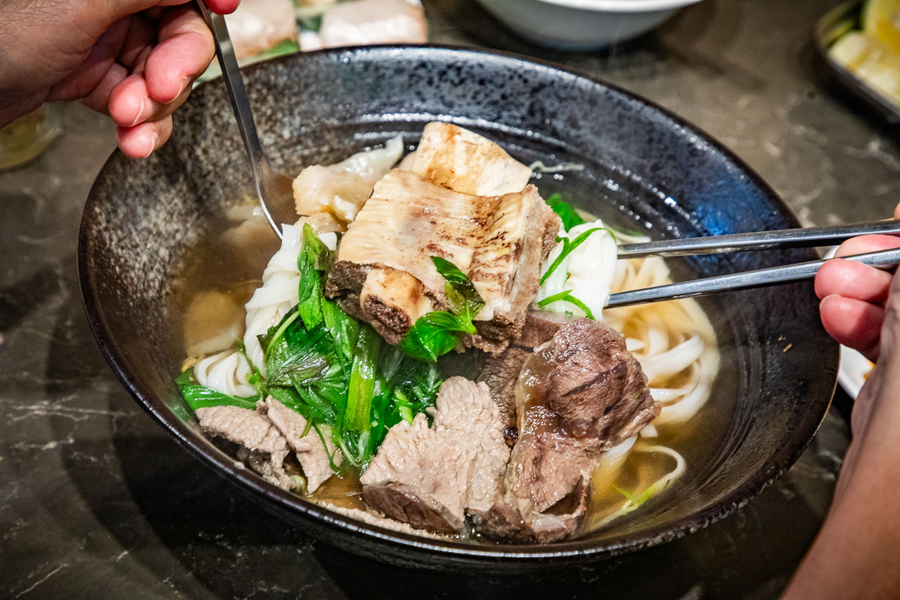 中壢越南料理,法越家族秘製牛肉河粉