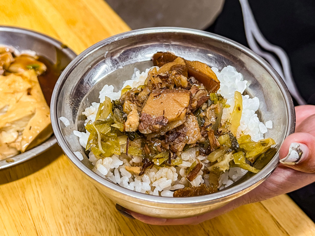 北投中繼市場美食,黃家酸菜滷肉飯
