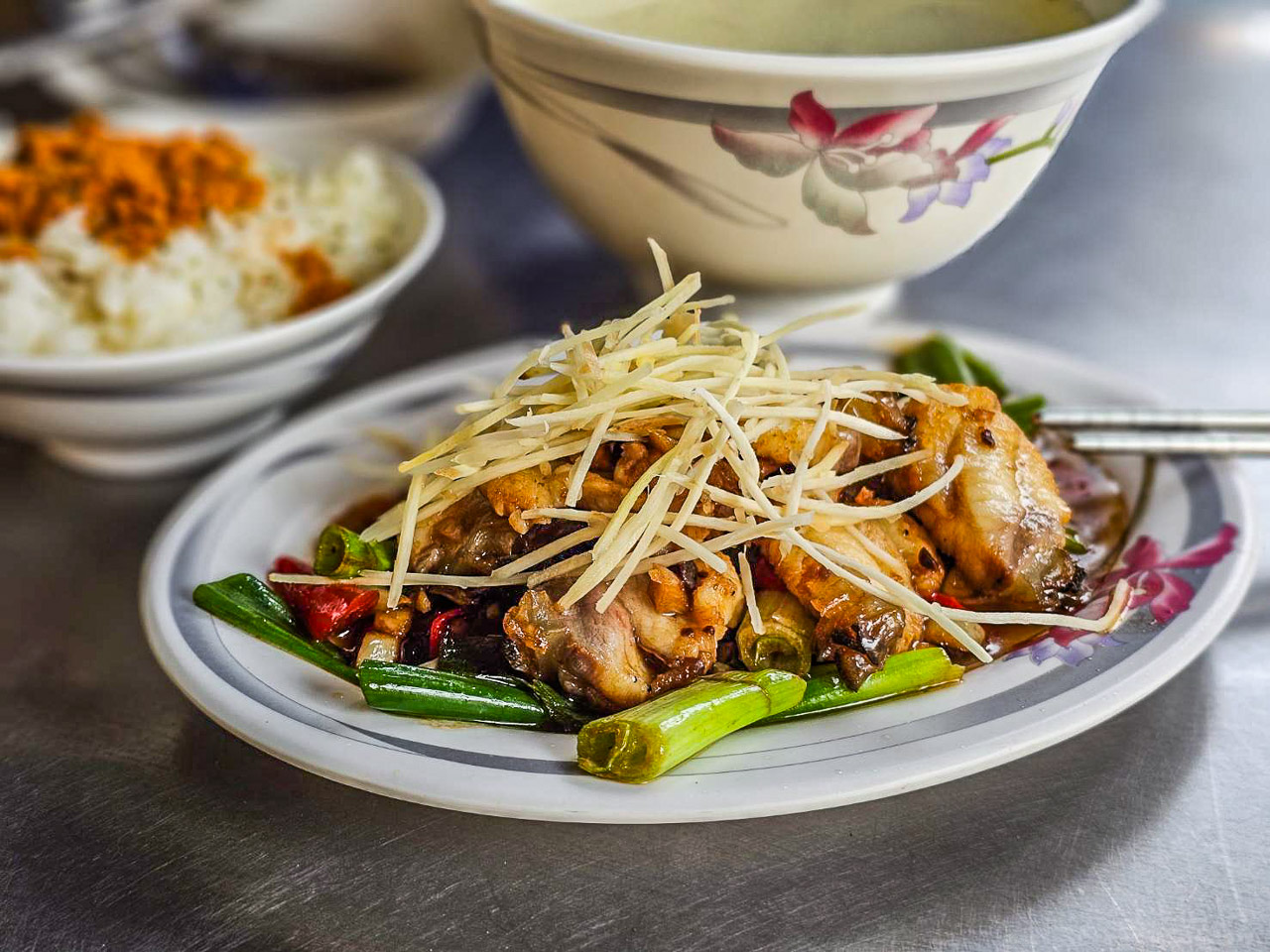 台南鮮魚湯,萬成鮮魚湯