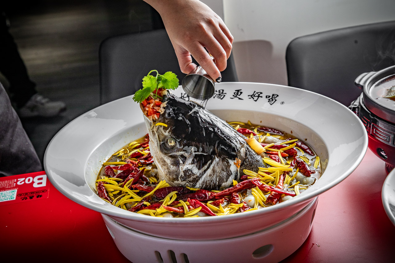 桃園酸菜魚,錄鼎記魚頭酸菜魚桃園八德店