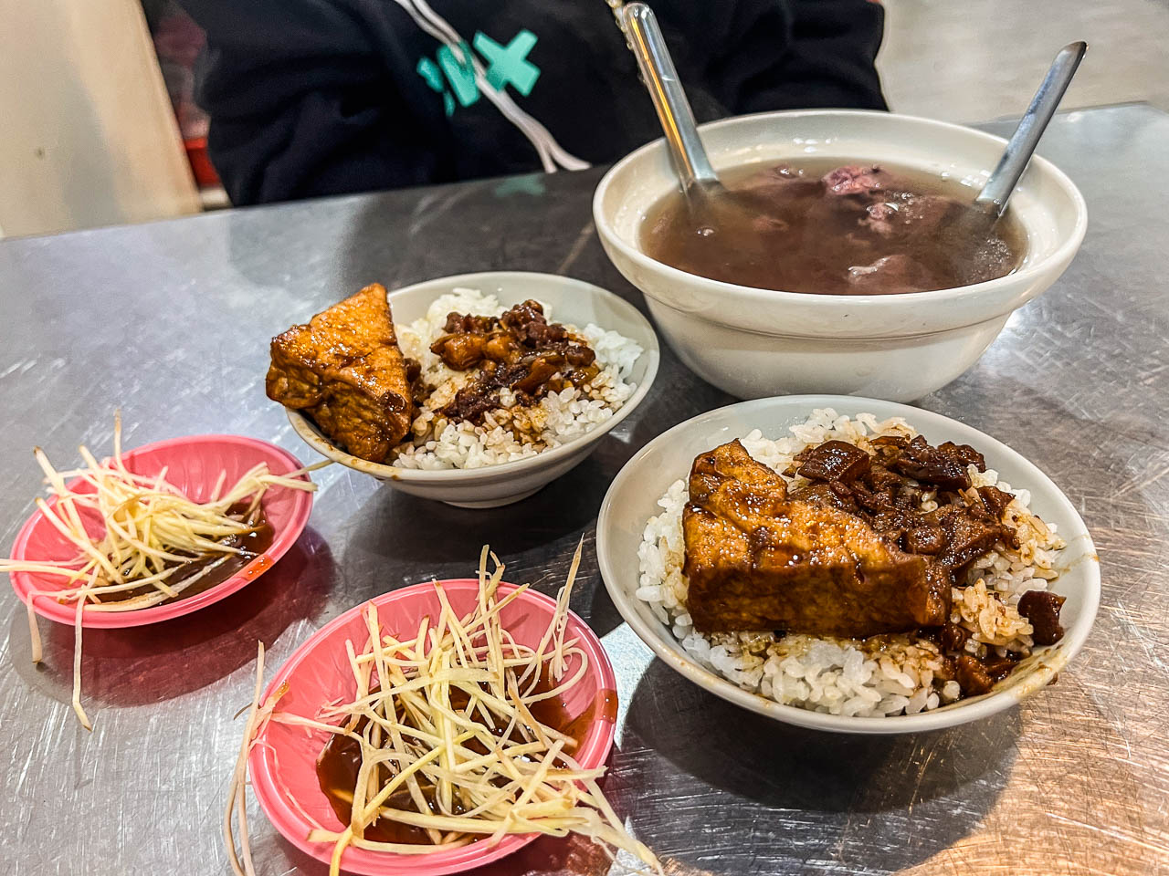 台南米其林推薦牛肉湯,無名新鮮牛肉湯