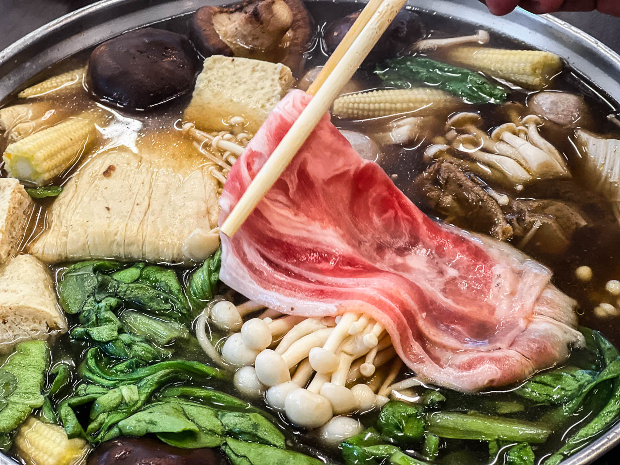桃園吃到飽,一鍋羊肉