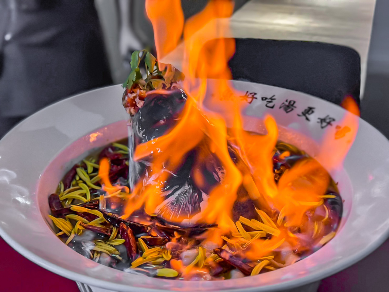 桃園酸菜魚,錄鼎記魚頭酸菜魚桃園八德店