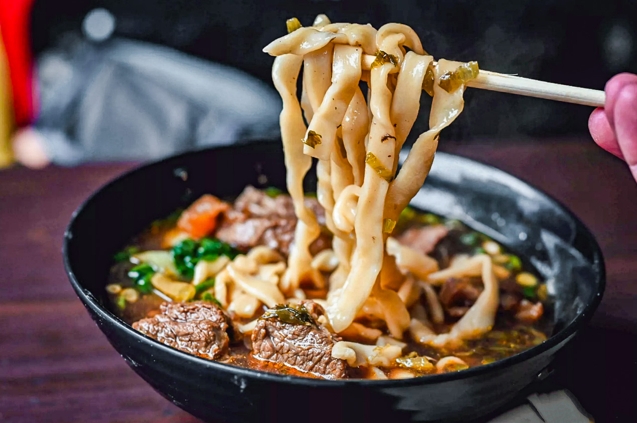 板橋牛肉麵,二哲家牛肉麵水餃專賣店
