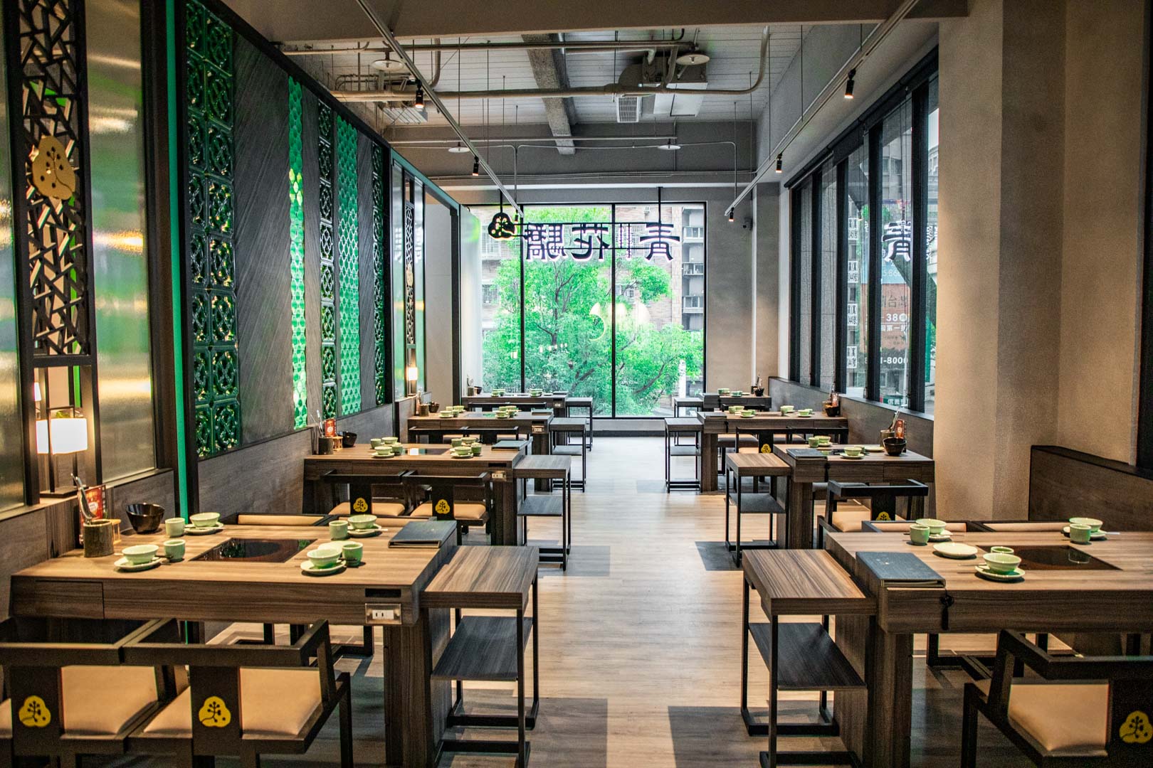 新莊火鍋,青花驕新莊中原店