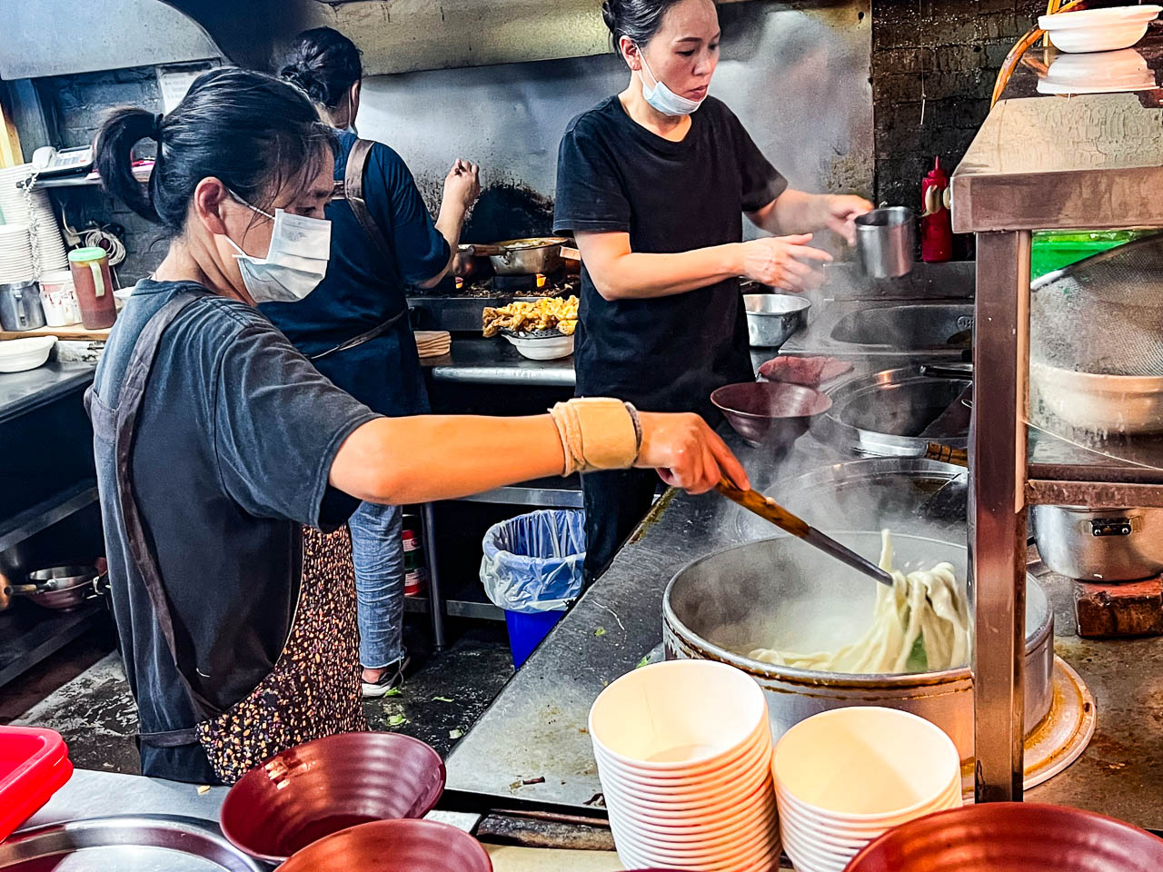 花蓮美食,河南砂鍋手工扯麵（姐妹店）