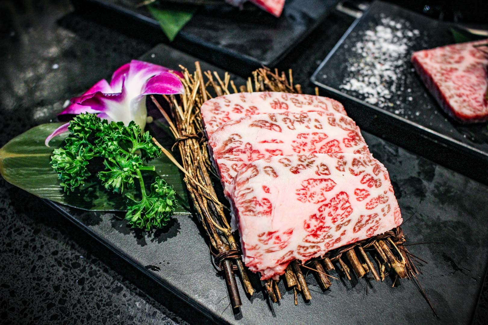 桃園和牛燒肉吃到飽,太夯小燒肉餐酒館