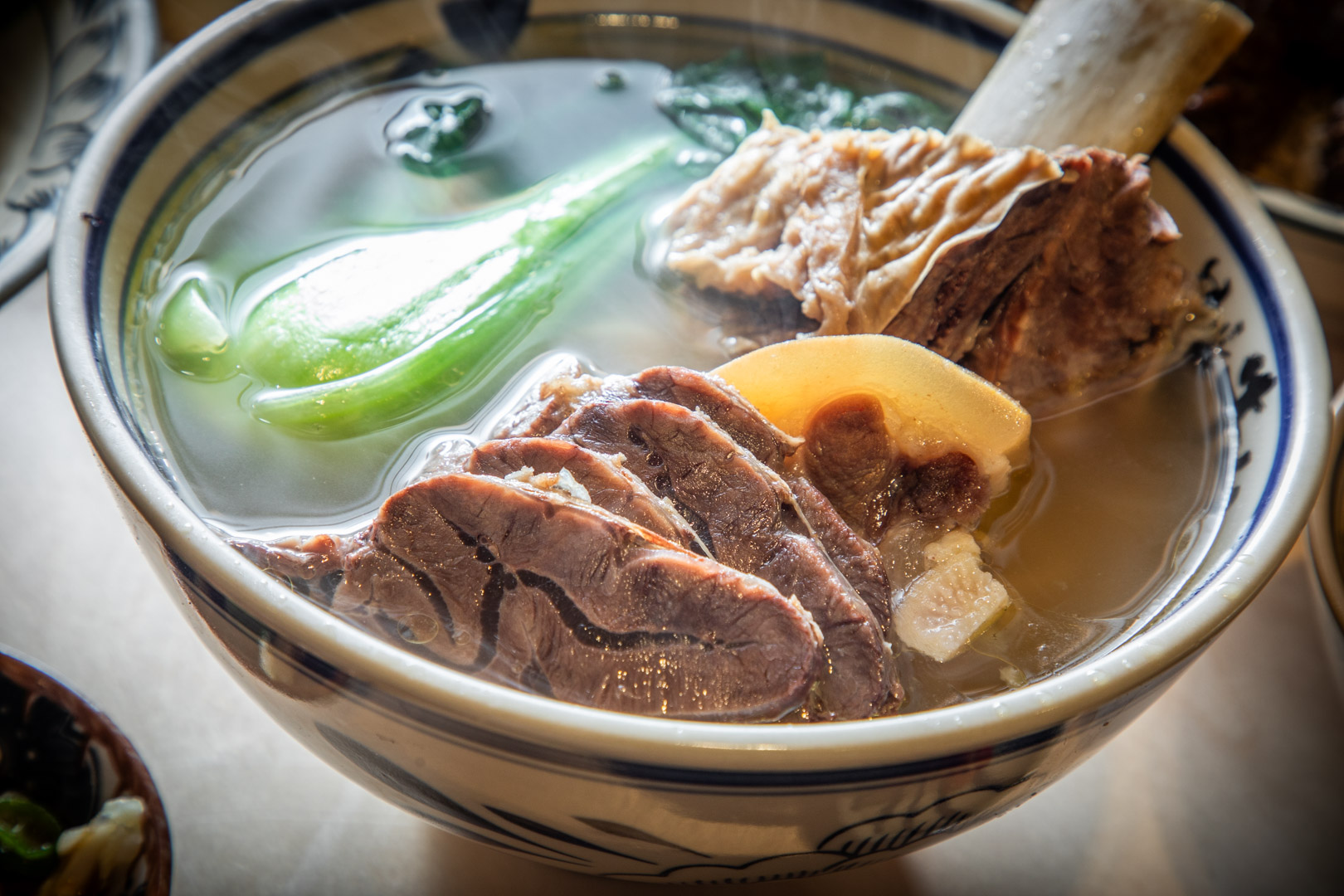 桃園美食,牛山清燉牛肉麵