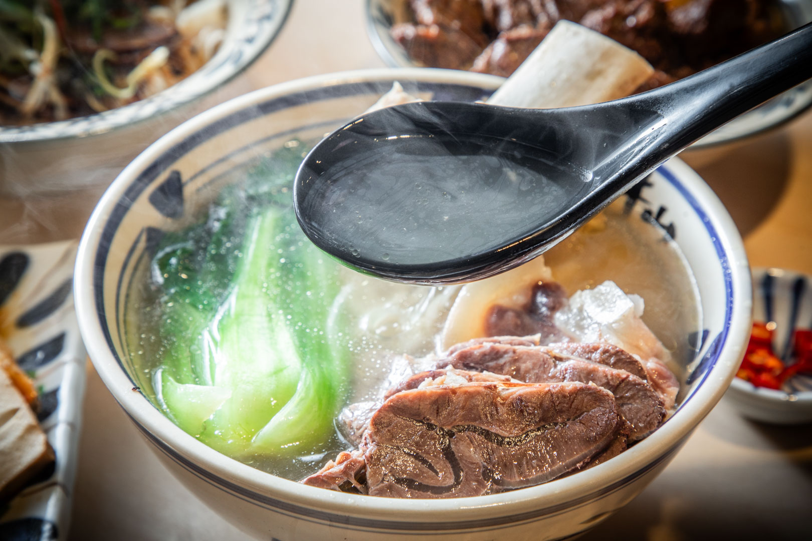 桃園美食,牛山清燉牛肉麵