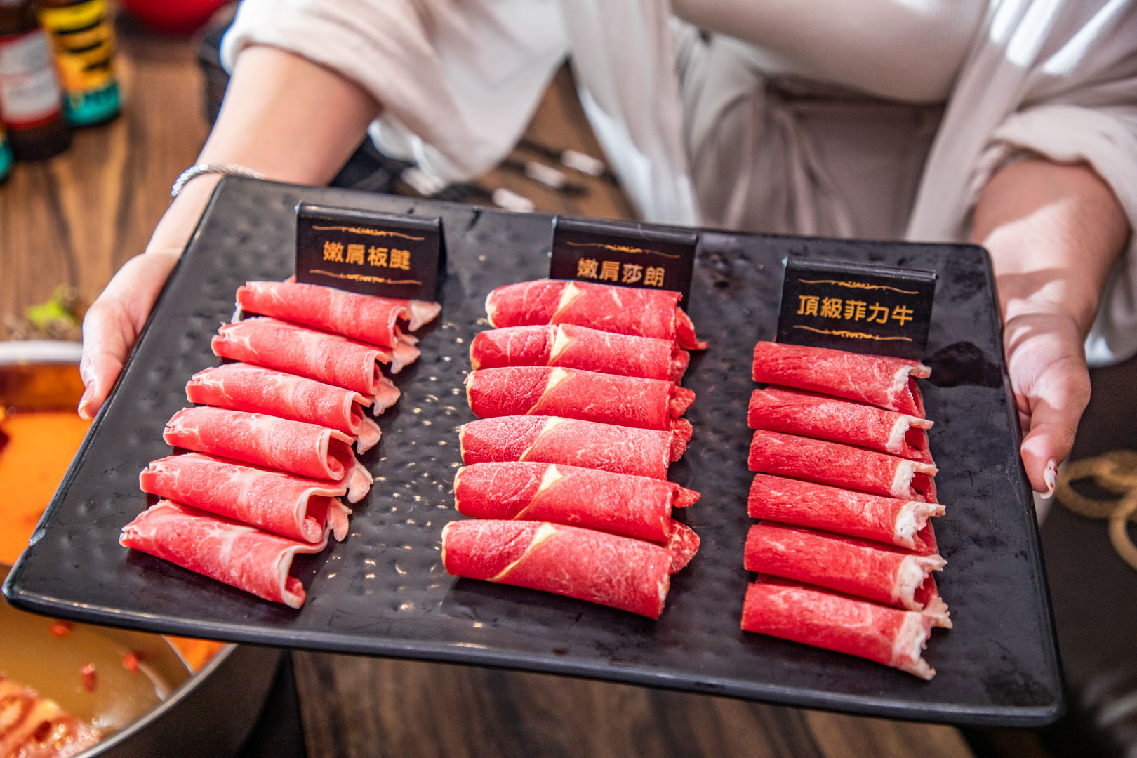 林口吃到飽,巴適經典麻辣鍋林口店