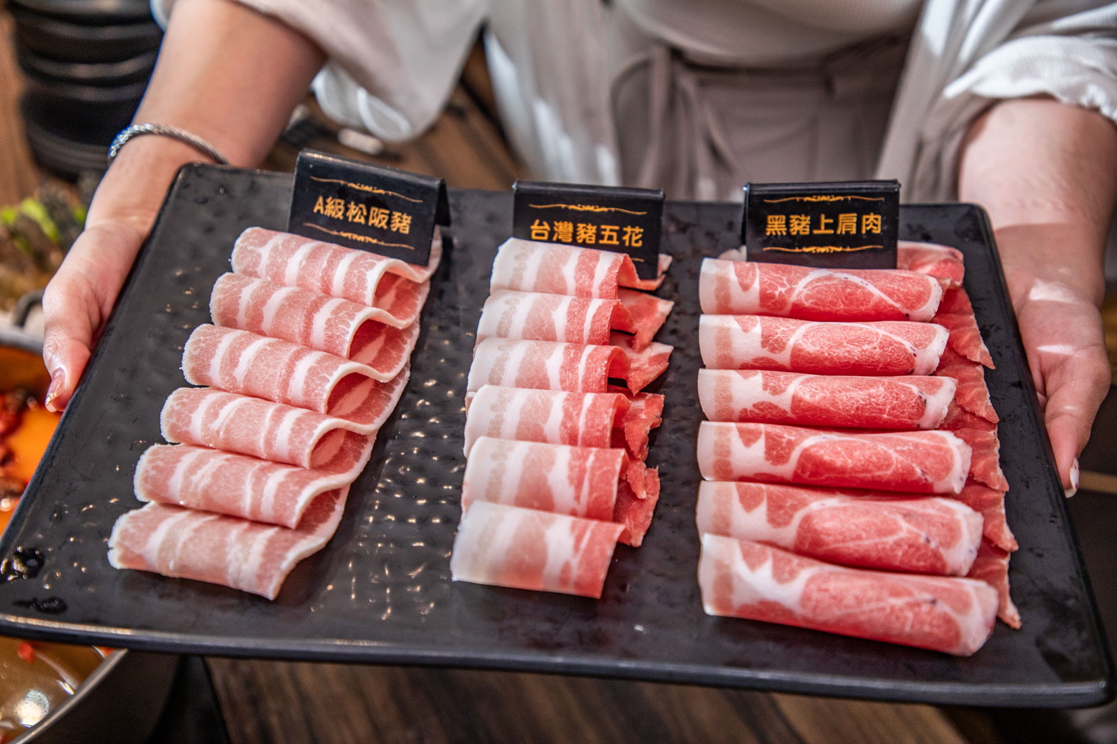 林口吃到飽,巴適經典麻辣鍋林口店