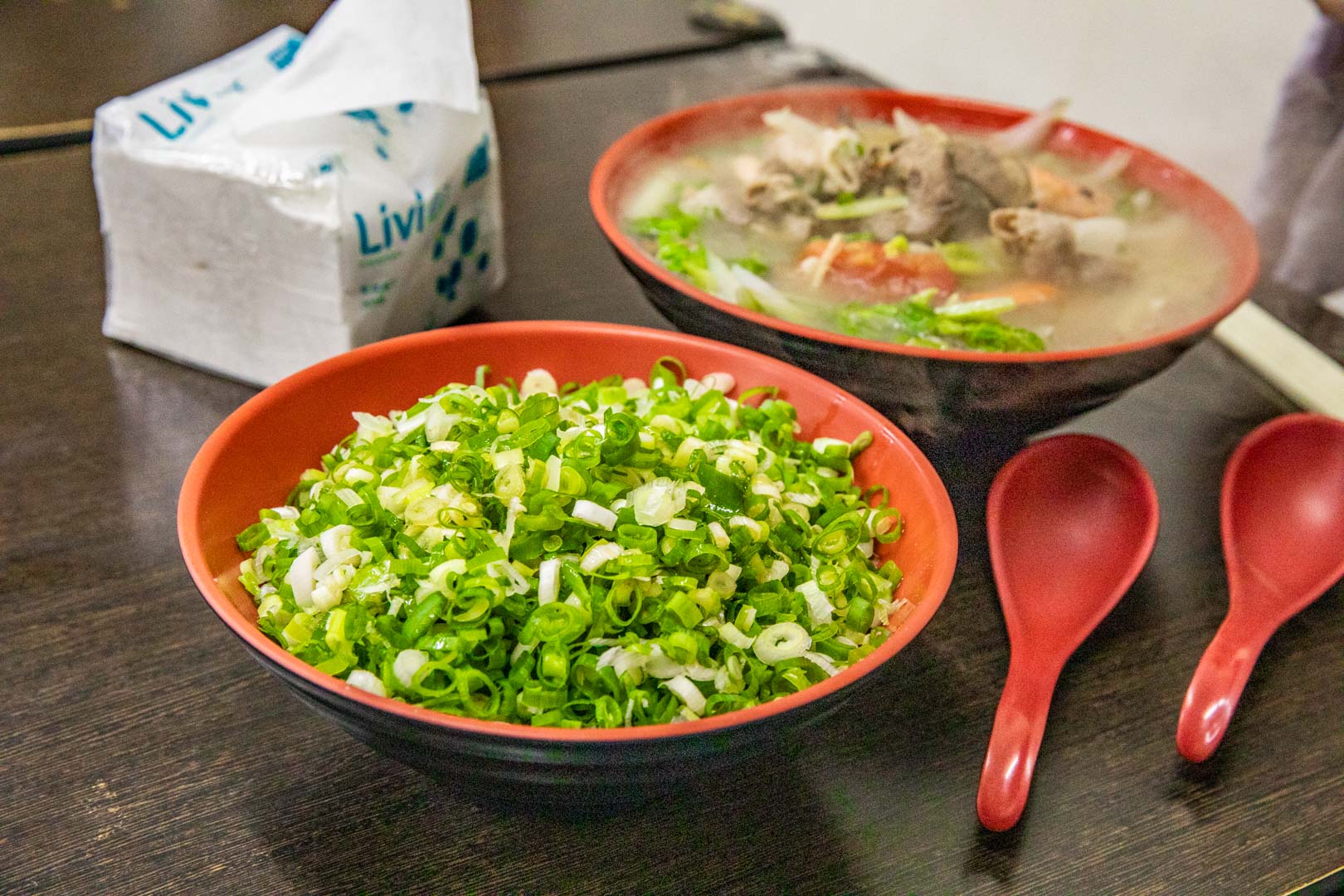 八里美食,八里香小吃館