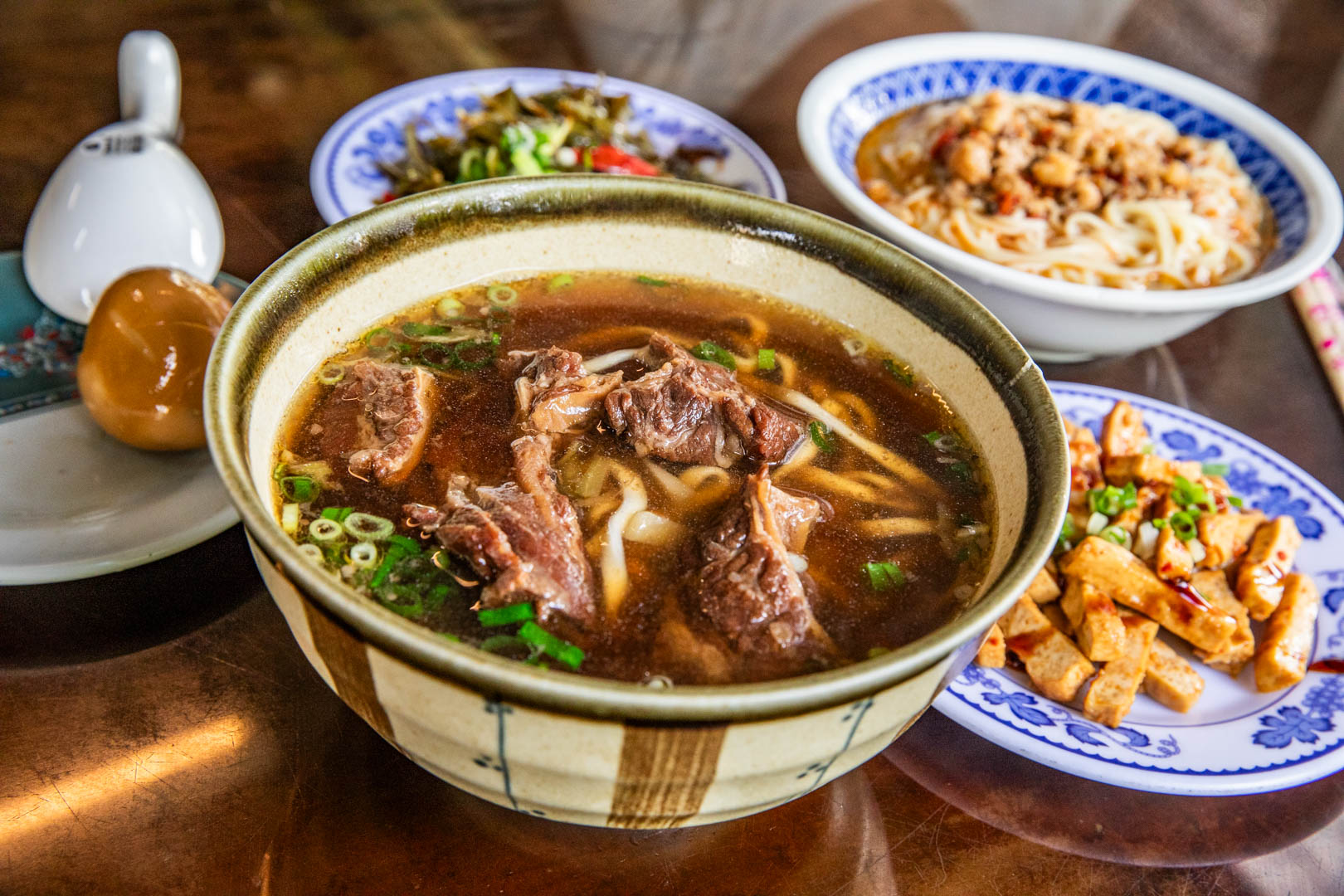 宜蘭美食,品客牛肉麵