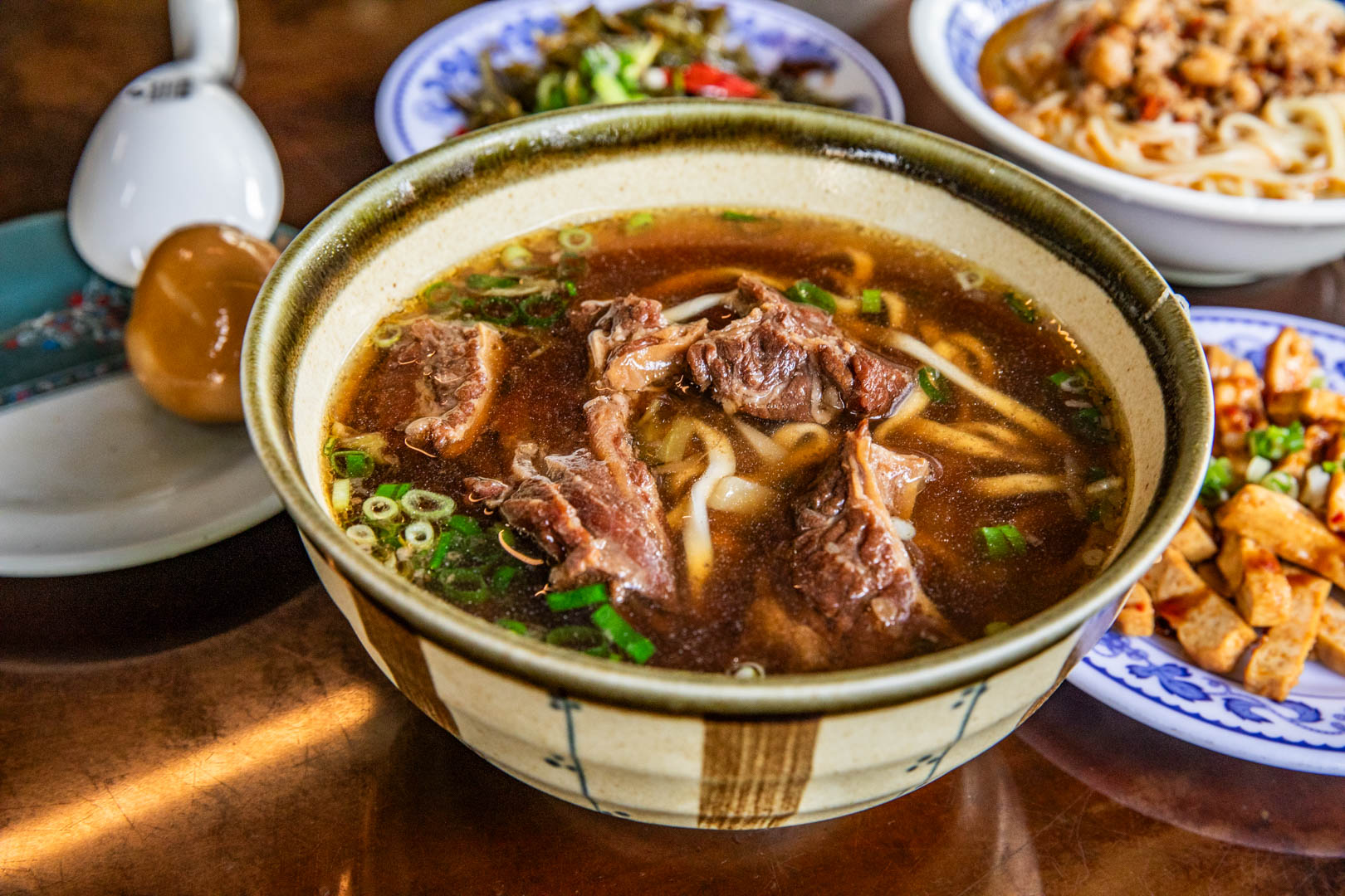 宜蘭美食,品客牛肉麵