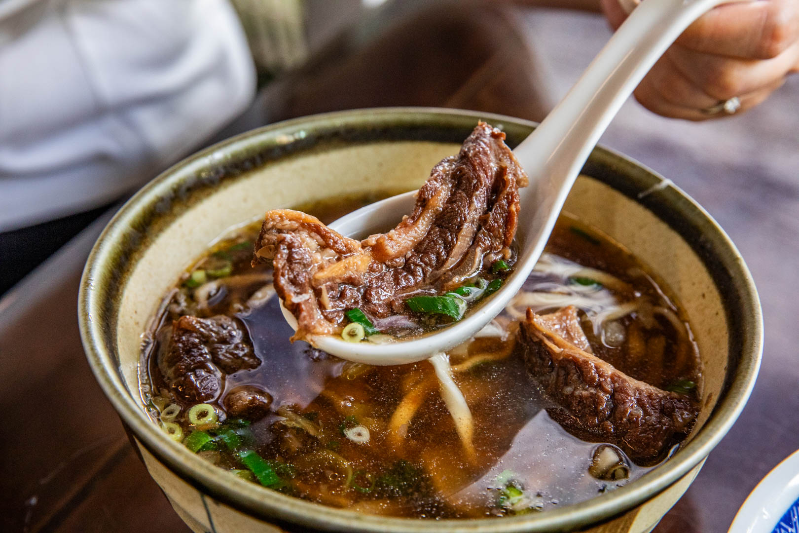 宜蘭美食,品客牛肉麵