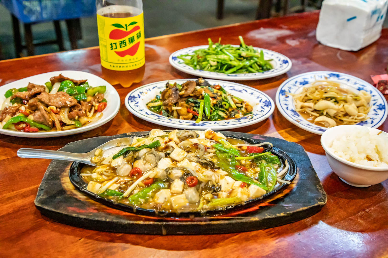 中壢美食,中壢聚餐,中壢熱炒,中壢快炒,中壢大排檔,小木屋大排檔平價快炒 @大手牽小手。玩樂趣