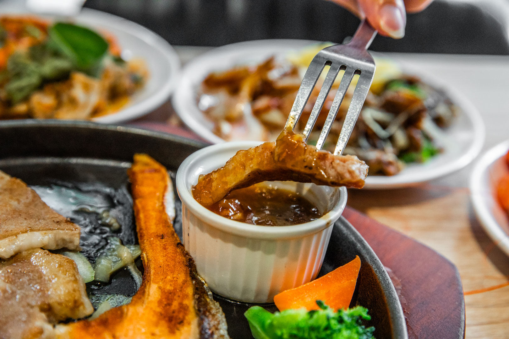 板橋美食,牛室炙燒牛排板橋府中店