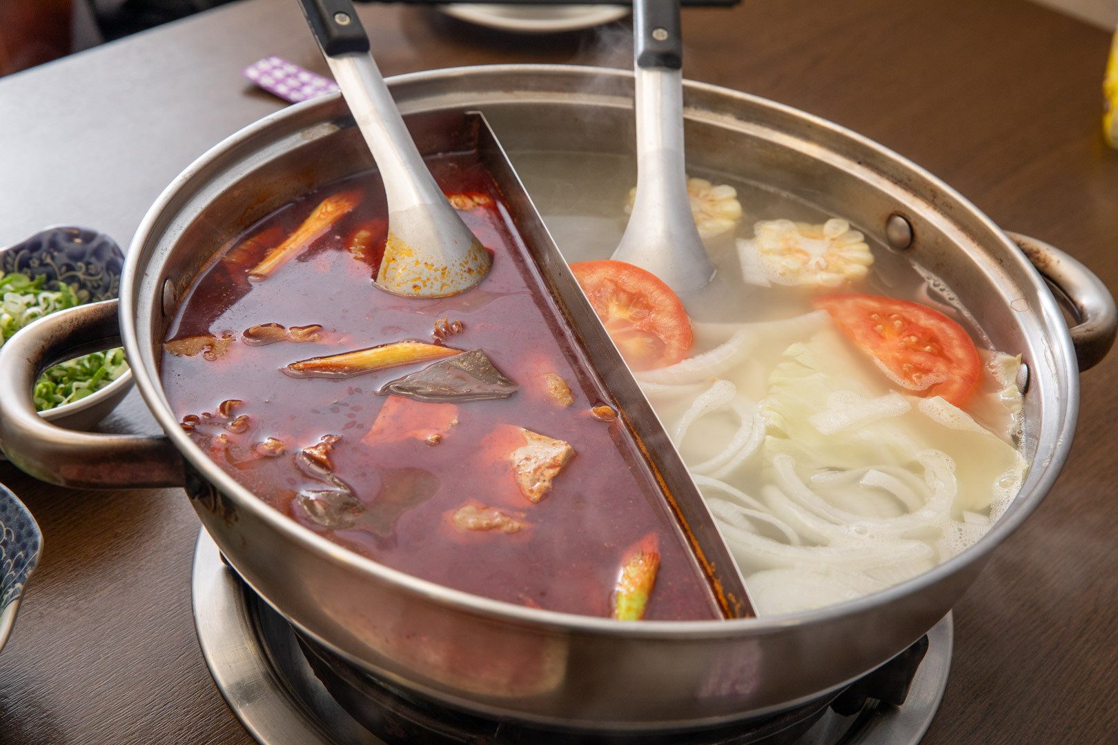 桃園麻辣火鍋,鐵木真麻辣鴛鴦火鍋